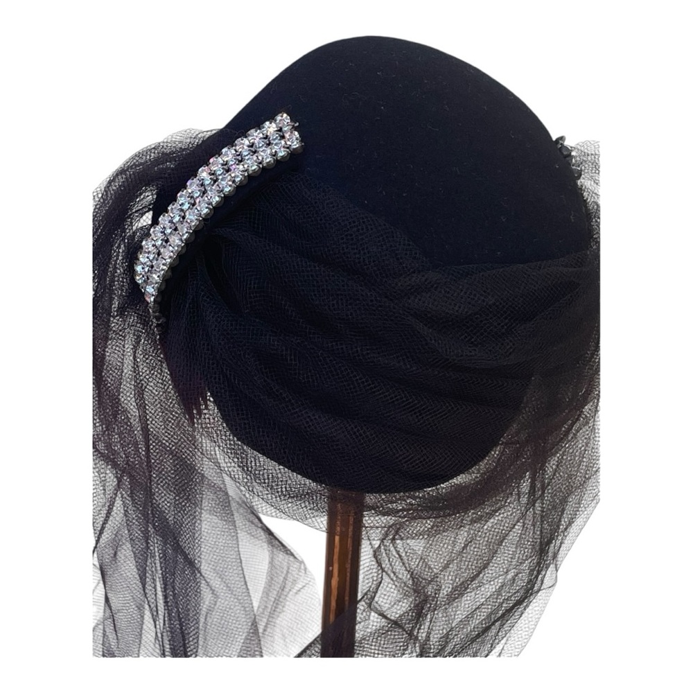 Vintage Tulle Train Art-Deco Rhinestone-Style Pillbox Hat